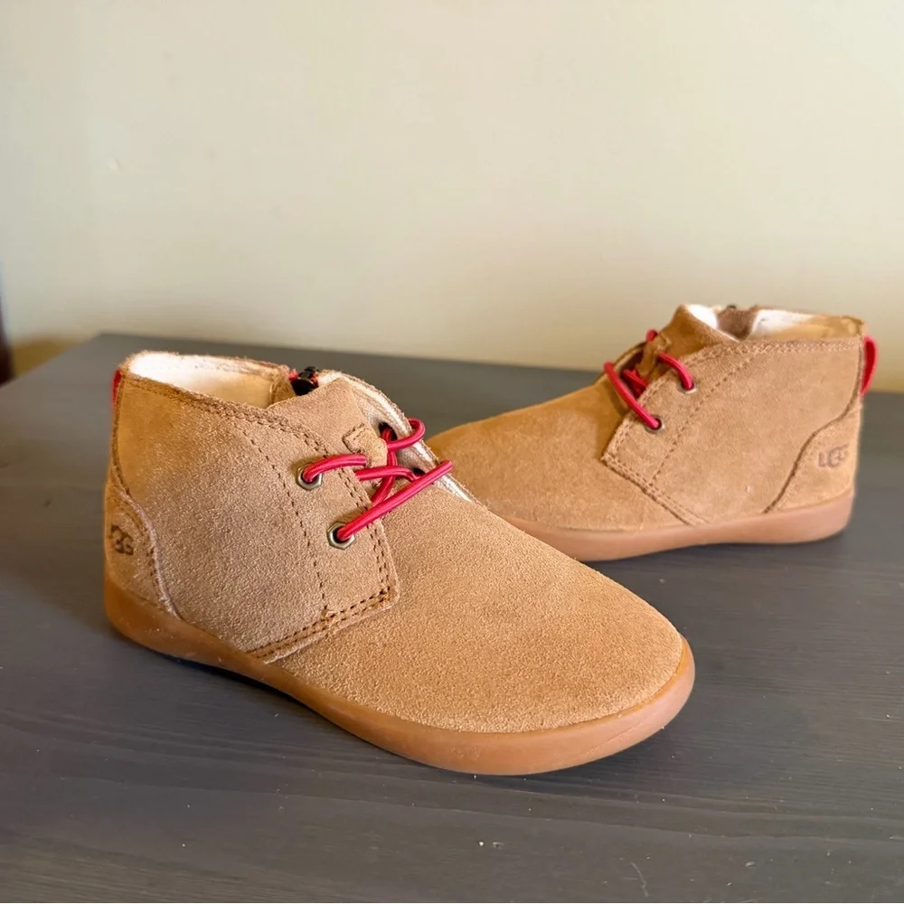 UGG like new